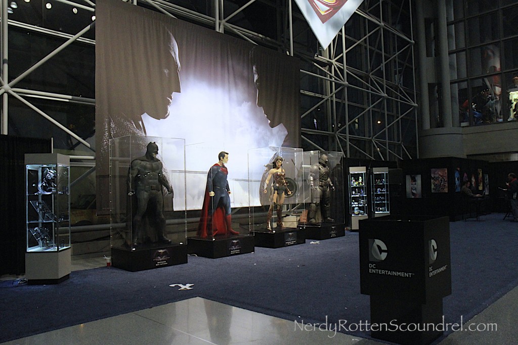 Batman-V-Superman-Costumes-New-York-Comic-Con-1