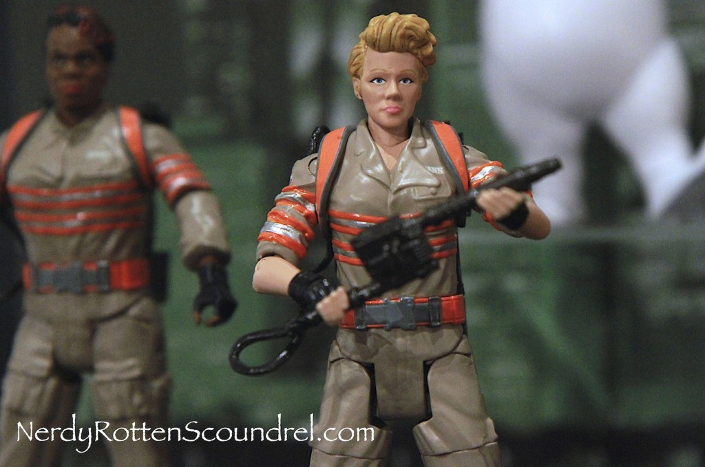 Ghostbusters-Kate-McKinnon-Toy-Fair-2016-Mattel-3