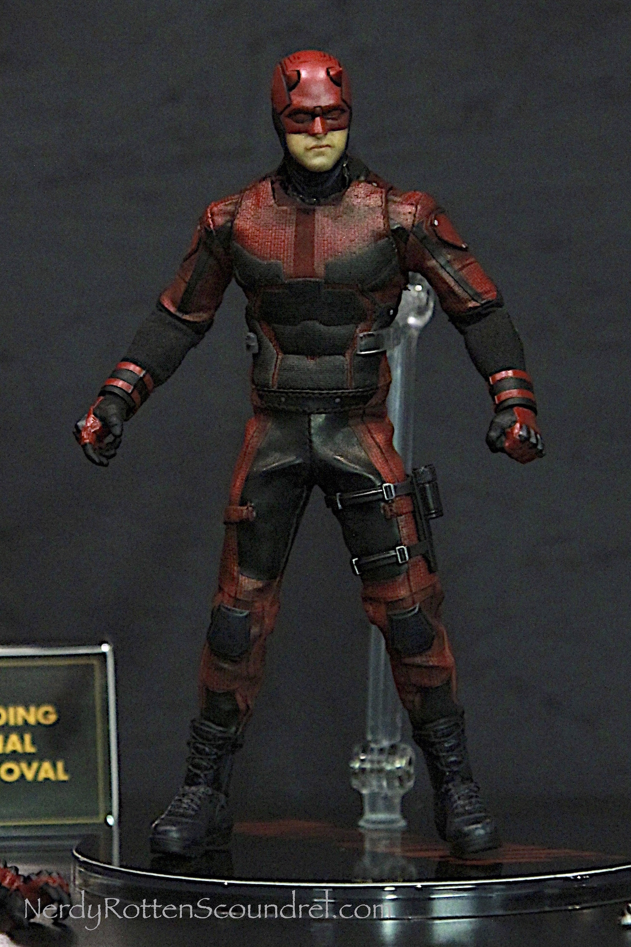 mezco toyz daredevil