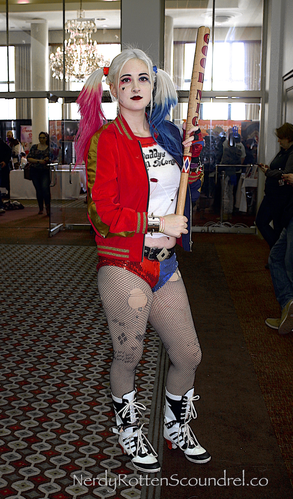 Harley-Quinn-Cosplay-Big-Apple-Con-6 - Nerdy Rotten Scoundrel