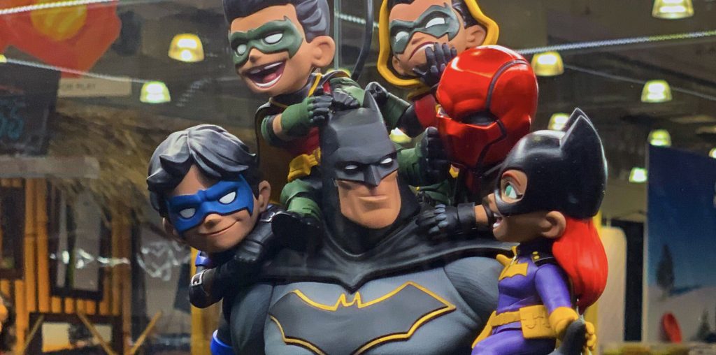 batman family statue set